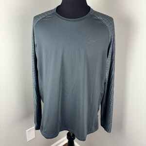 Nike Pro Long-Sleeve Training Top Pullover Men's Sz XXL 2XL BV5659-084 EUC